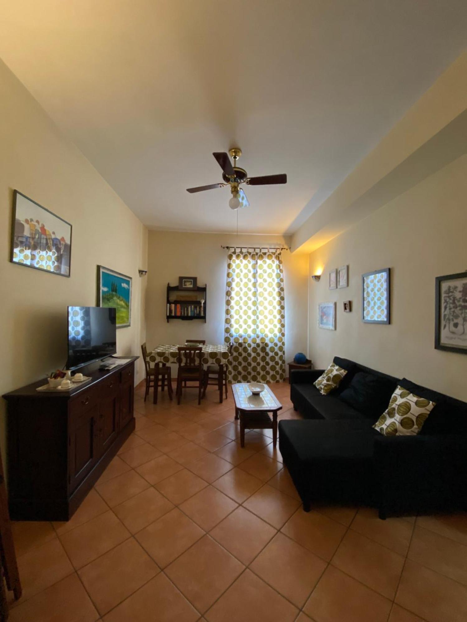 Casa Vicino Al Duomo E Stazione Di Firenze Apartment ภายนอก รูปภาพ